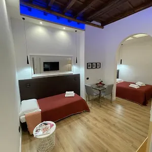 elian-apartament.it-romehotels.com/